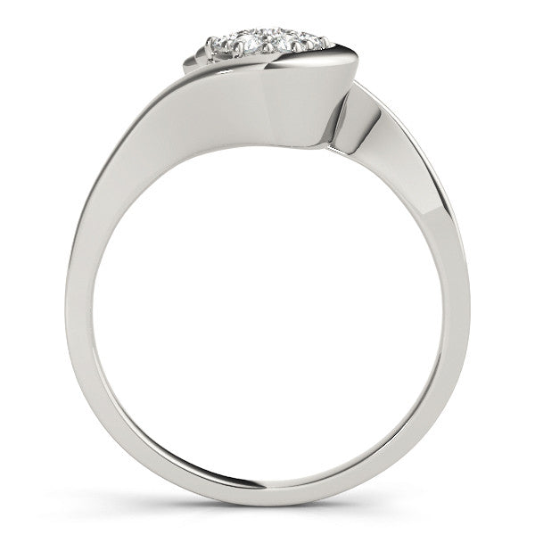 Diamond Cluster Engagement Ring RSK84831 (White)